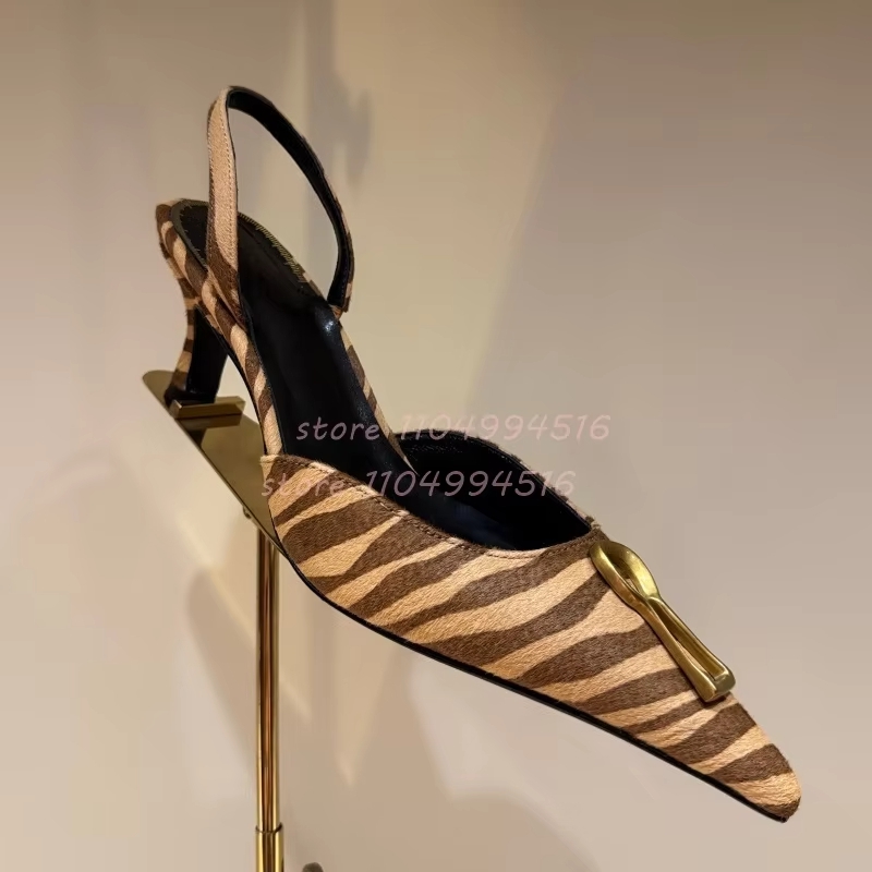 Women'S Shoes Kitten Heels - Metal Tokalı Çizgili Sivri Burunlu Kitten