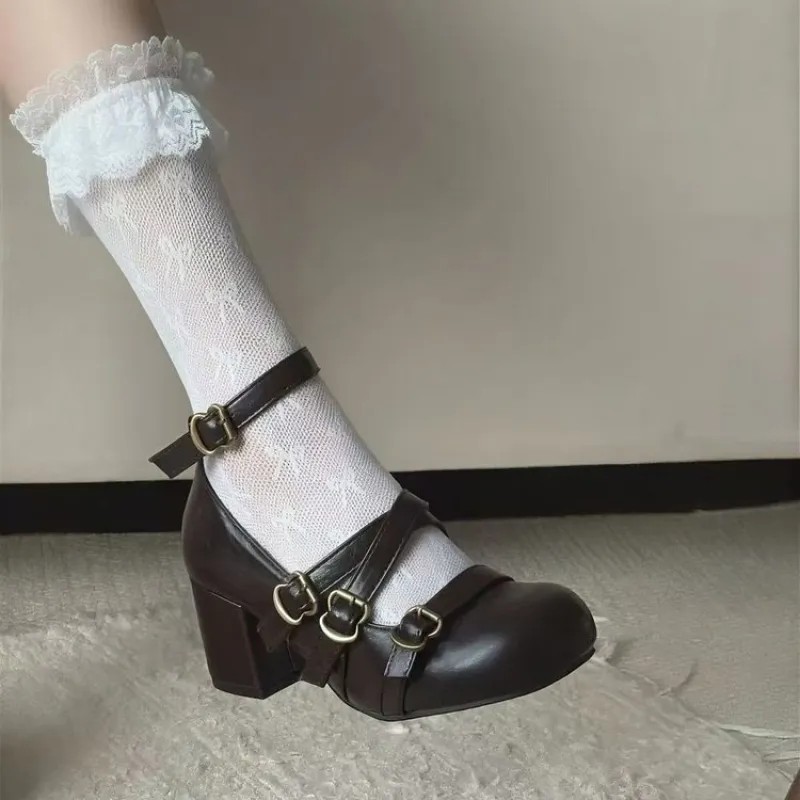 Kadın Kalın Topuklu Mary Jane  - Patent Leather Pump incelemesi ve fiyatı