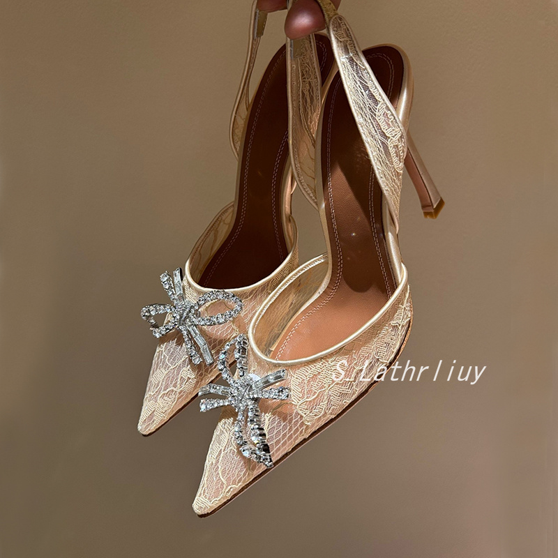 Sandaletler Taşlı Çiçekli Sivr - Patent Leather Pump incelemesi ve fiyatı